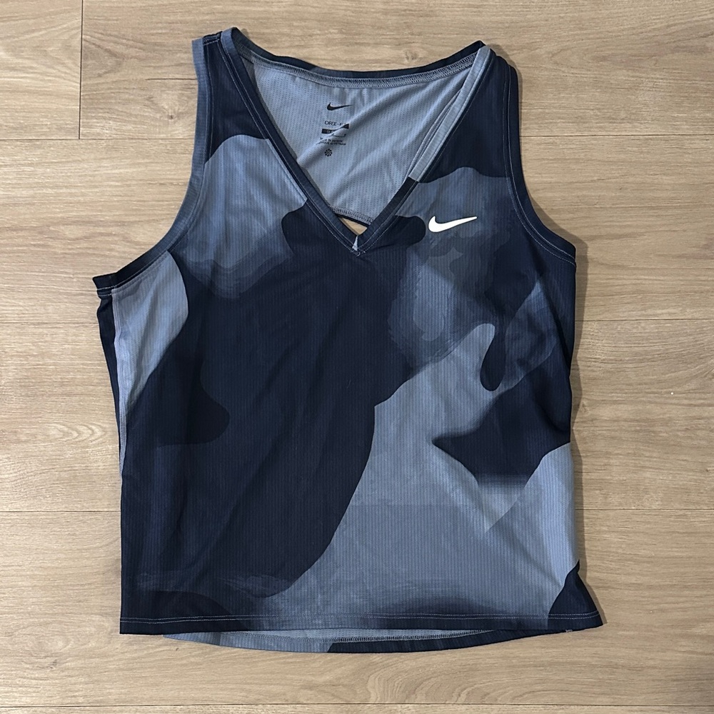 Nike - Women's Camouflage Blue Tank Top (Size: M)